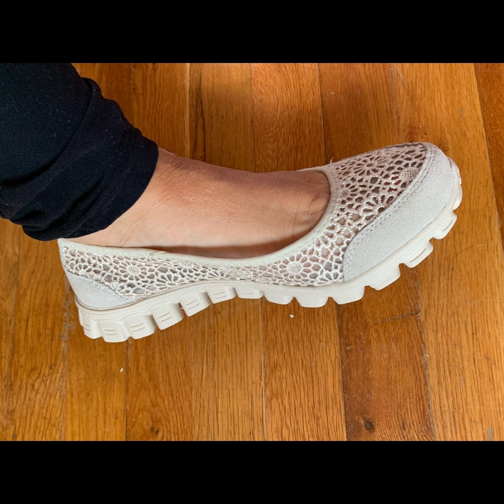 Sketchers memory foam flex